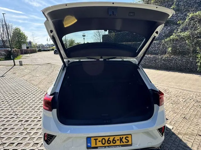 Volkswagen T-Roc 2.0 TSI 4Motion R 2021 Benzine 22