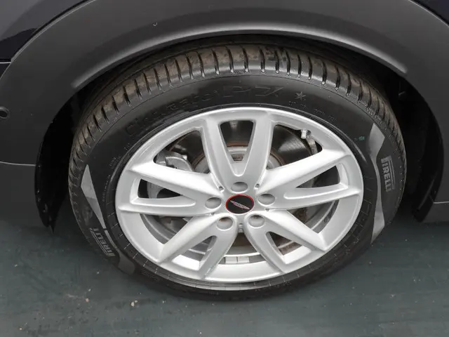 MINI Countryman Cooper SE 2021 Hybride Benzine 29