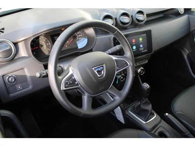 Dacia Duster 1.3 TCe Prestige 2022 Benzine 18