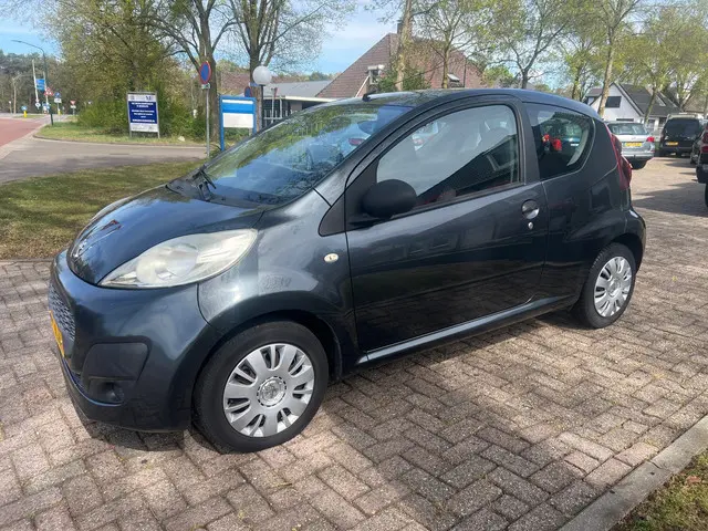 Peugeot 107 3