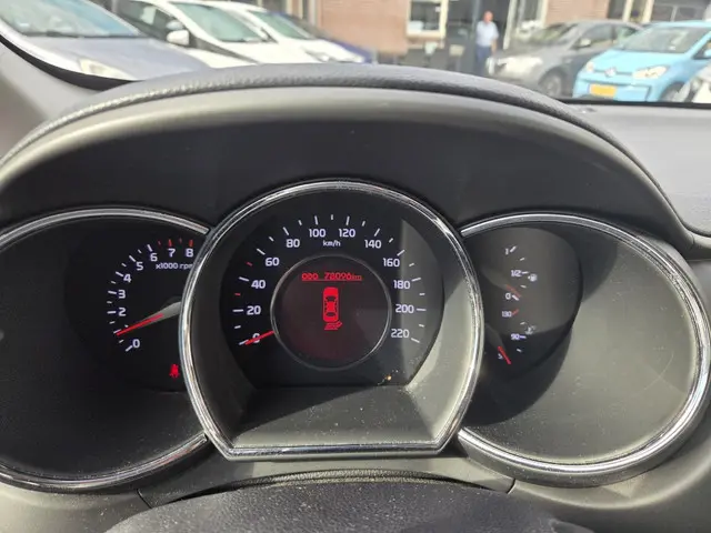 Kia Rio 1.2 CVVT Super Pack 2013 Benzine 17
