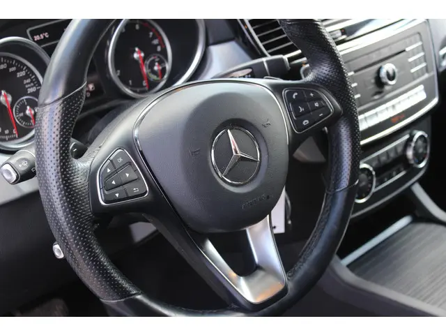 Mercedes-Benz GLE 500 e 4MATIC 2016 Hybride Benzine 19