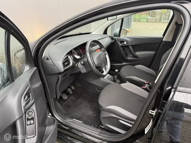 Citroën C3 1.0 VTi Attraction meeneemprijs 2013 Benzine 8