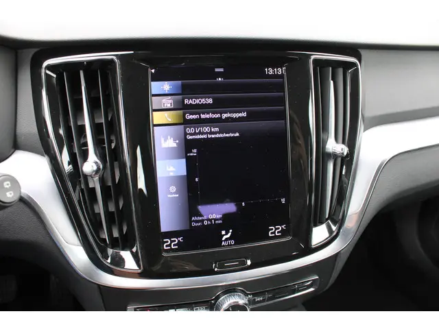 Volvo V60 B3 Automaat Momentum Advantage 2021 Benzine 44