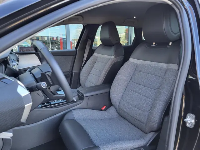 Citroën C5 X 1.2 PureTech Feel AUTOMAAT 2023 Benzine 22