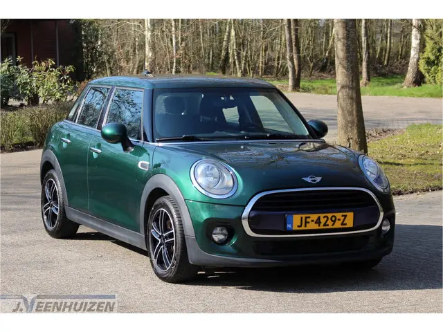 MINI Cooper Mini 1.5 Business 2016 Benzine