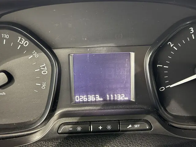 Toyota ProAce Compact 1.5 D-4D Cool Comfort 2021 Diesel 11