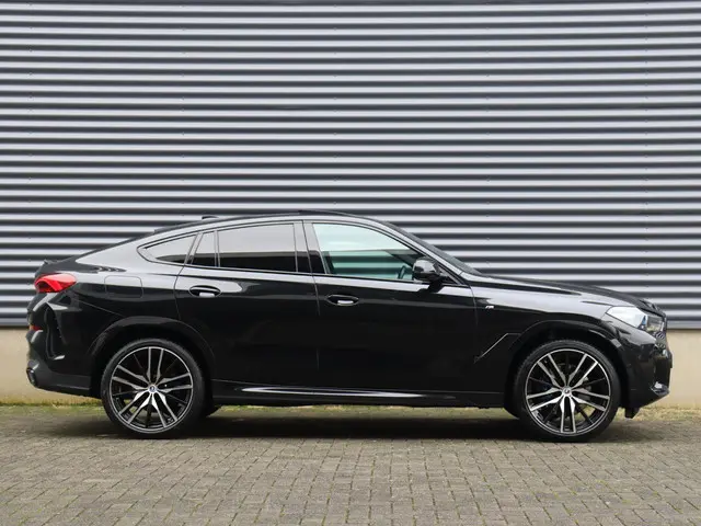 BMW X6 xDrive40i 2022 Benzine 5