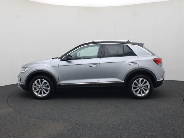 Volkswagen T-Roc 1.5TSI/150PK Style DSG 2024 Benzine 31
