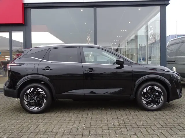 Nissan QASHQAI 1.3 MHEV N-Connecta 2026 Benzine 20