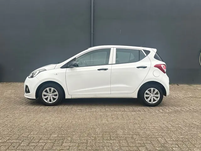 Hyundai i10 2