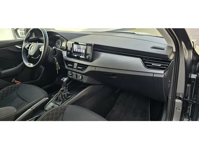 Škoda Kamiq 1.0 TSI Ambition 2022 Benzine 29