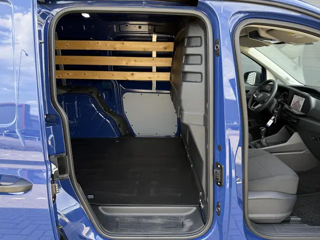 Volkswagen Caddy Cargo 2.0 TDI Trend 2022 Diesel 26