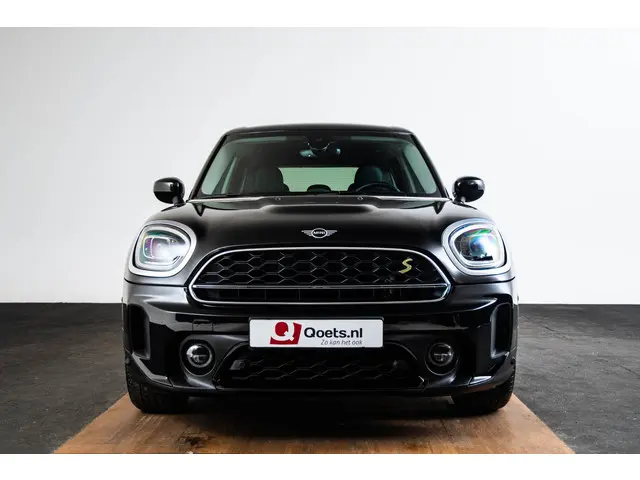 MINI Countryman Cooper SE ALL4 2022 Hybride Benzine 63
