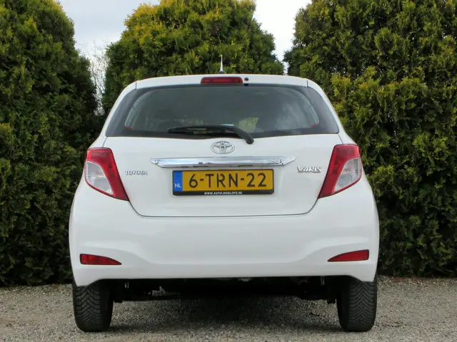Toyota Yaris 1.3 VVT-i Comfort*Airco* 2013 Benzine 7