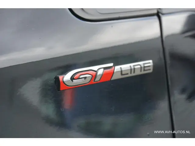 Peugeot 2008 1.2 PureTech GT-Line Automaat 2019 Benzine 9
