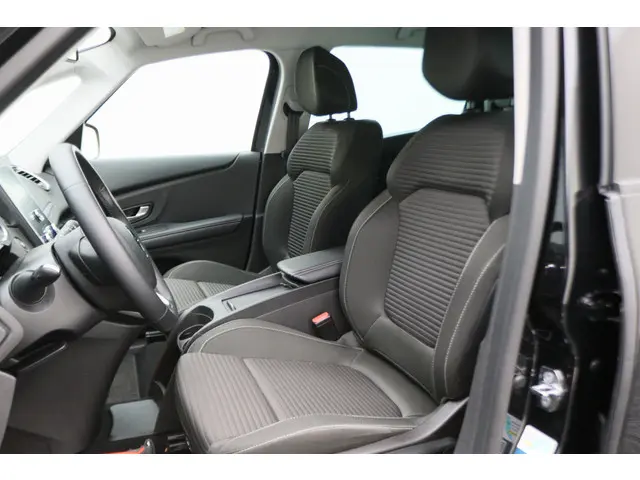 Renault Grand Scénic 1.3 TCe Equilibre 7p. 2023 Benzine 11