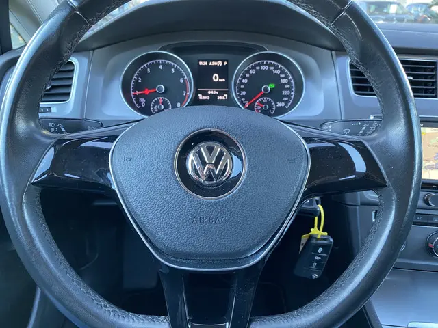 Volkswagen Golf 1.0 TSI Edition 2016 Benzine 17