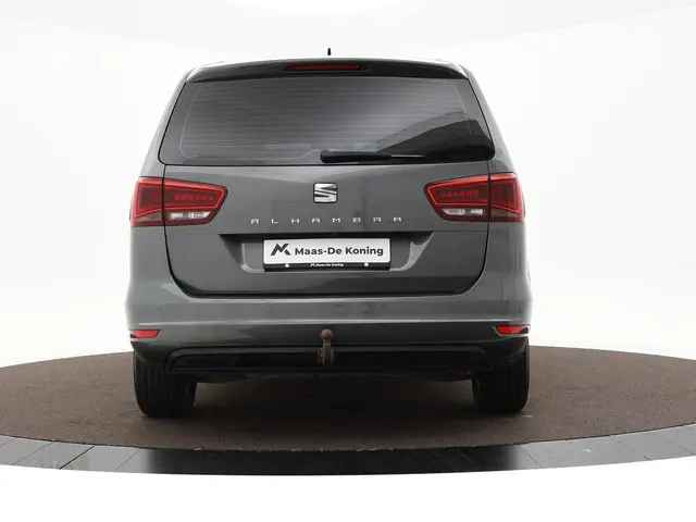 SEAT Alhambra 1.4 TSI 150pk DSG Style 7p. 2019 Benzine 24