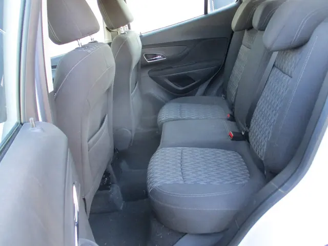 Opel Mokka 1.4 TURBO Edition Navi Airco LM ! 2014 Benzine 15