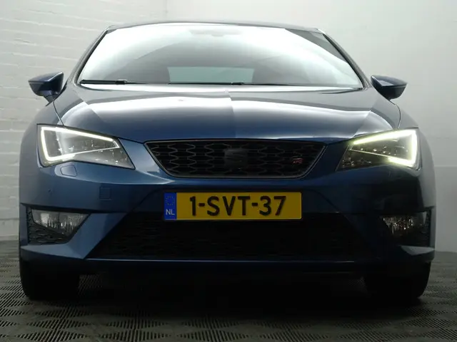 SEAT Leon 1.8 TSI FR 180pk Business- 2014 Benzine 23