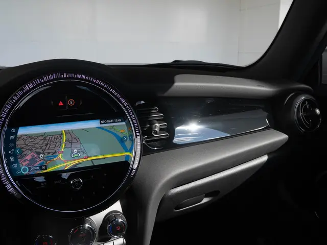 MINI 3-Deurs Cooper Aut. 2023 Benzine 11