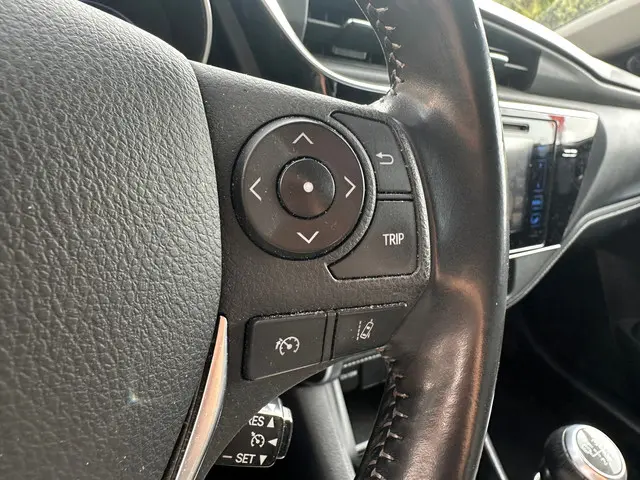 Toyota Auris 1.2T Dynamic 2017 Benzine 19