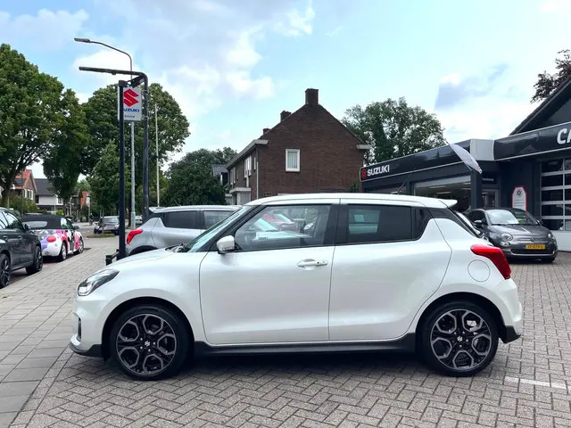 Suzuki Swift 1.4 Sport 2018 Benzine 2