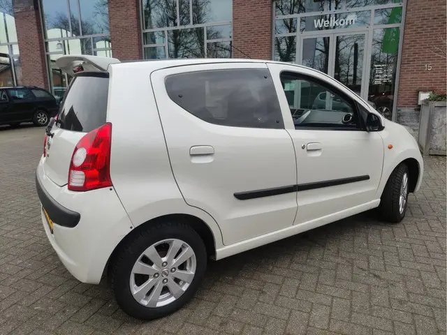 Nissan Pixo 1.0 Look 2013 Benzine 6