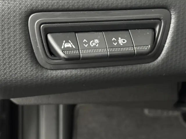 Renault Clio 1.0 TCe 90 Intens 2022 Benzine 45