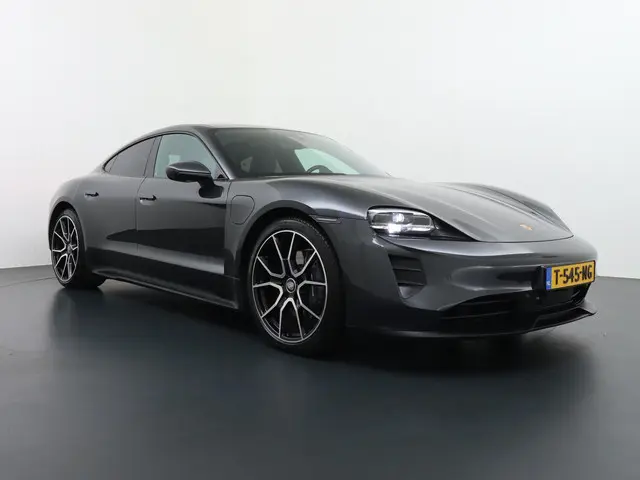 Porsche Taycan Performance 84 kWh 2023 Elektrisch 2