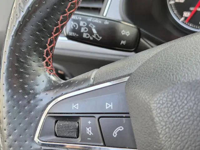 SEAT Leon ST 1.4 EcoTSI FR Connect 2016 Benzine 19