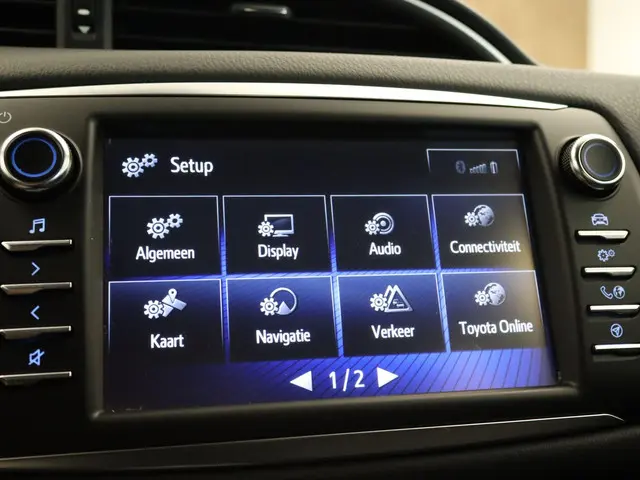 Toyota Yaris 1.5 Hybrid Business 2017 Benzine 34