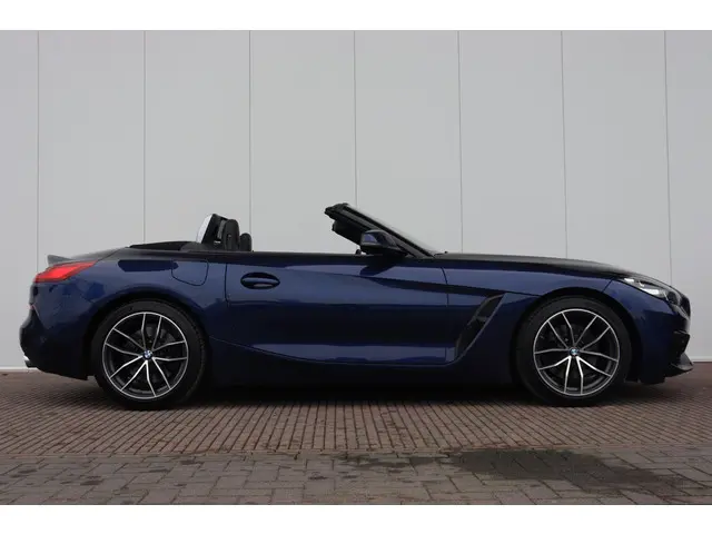 BMW Z4 Roadster sDrive20i High Executive 2020 Benzine 4
