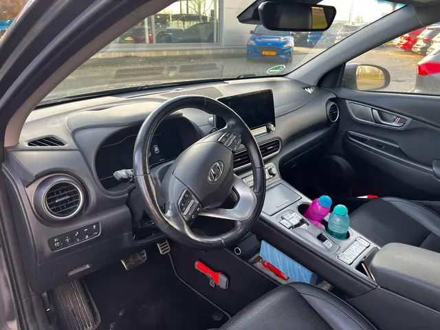 Hyundai Kona EV Premium 64 kWh 2020 Elektrisch 7