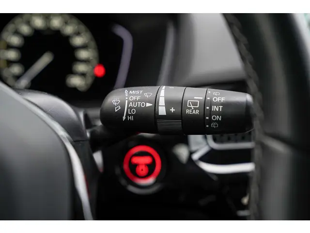 Honda Civic 2.0i e:HEV SPORT 2023 Hybride Benzine 23