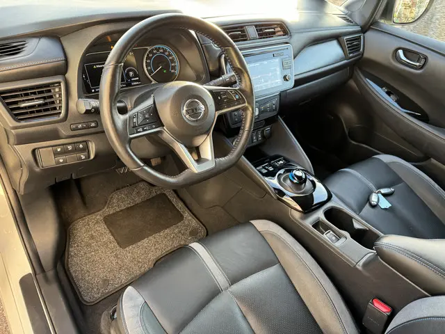 Nissan Leaf Tekna 40 kWh 2020 Elektrisch 15