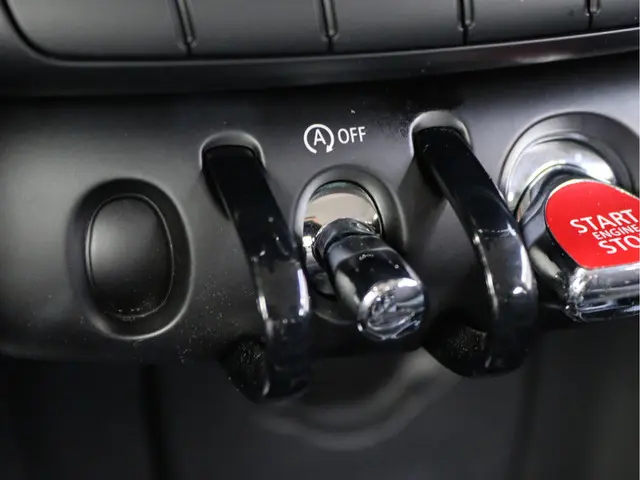 MINI Cooper | BOVAG-garantie 2018 Benzine 35