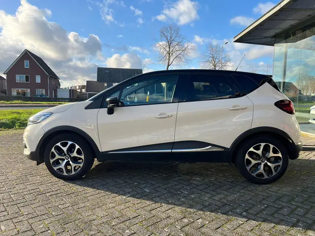 Renault Captur 0.9 TCe Bose 2018 Benzine 5