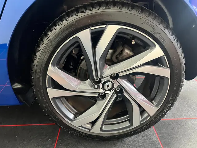 Renault Clio 1.0 TCe 90 R.S. Line 2022 Benzine 17