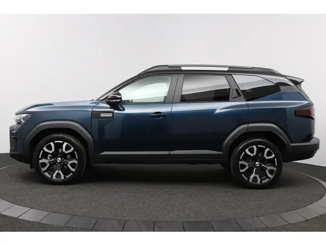 Dacia Bigster 1.8 Hybrid 155 Journey 2025 Hybride Benzine 9