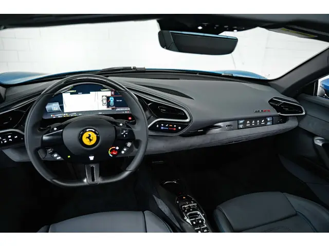 Ferrari 296 GTS 2024 Hybride Benzine 33