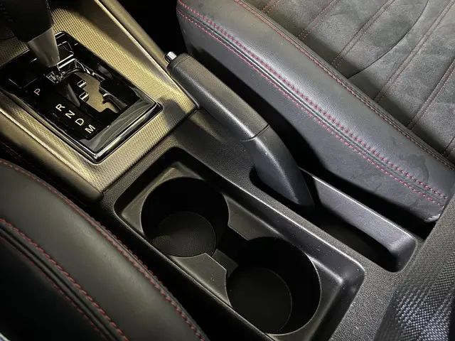 Mitsubishi ASX 2.0 Intense+ 2019 Benzine 34