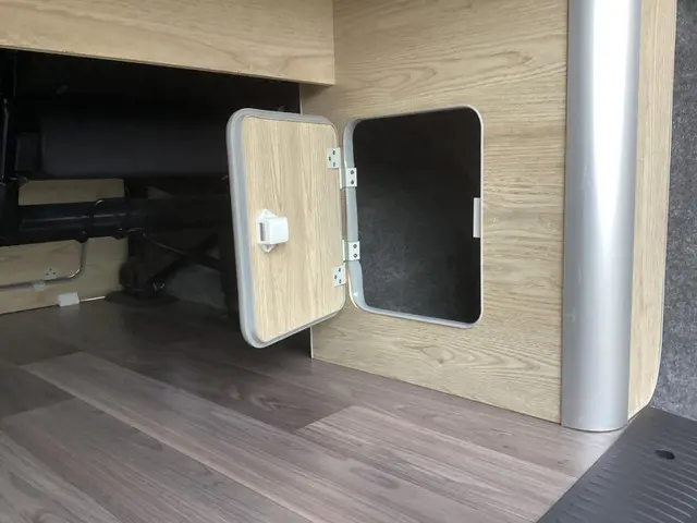 Volkswagen Transporter Bulli 2021 Diesel 26