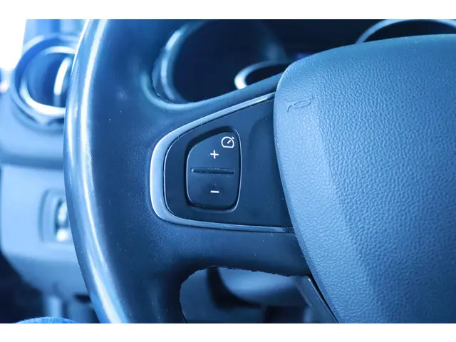Renault Clio Estate 0.9 TCe Intens 2017 Benzine 19