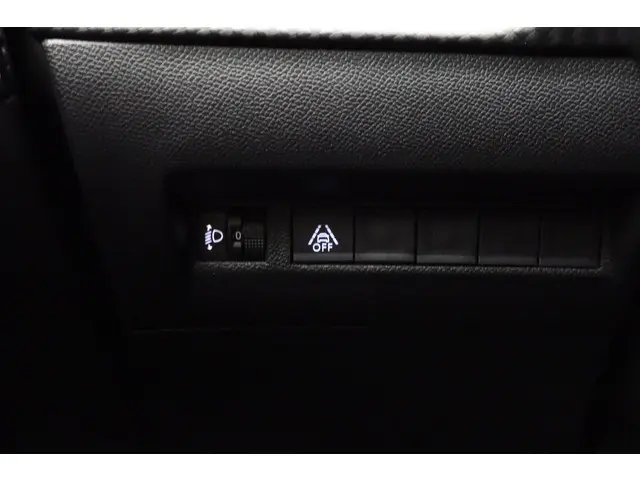 Peugeot 208 1.2 PureTech Allure Pack 2023 Benzine 30