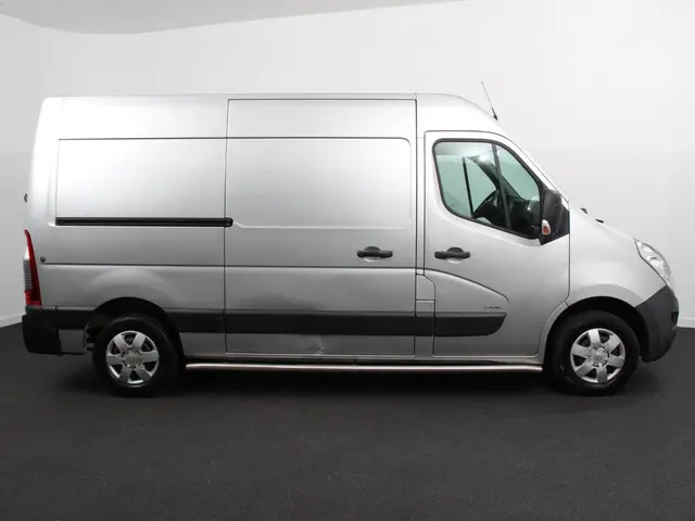 Opel Movano 2.3 CDTI L2H2 2018 Diesel 6