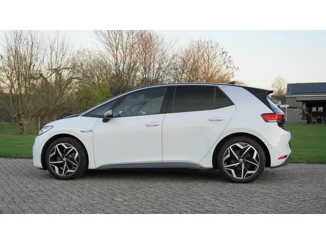 Volkswagen ID.3 First Plus 58 kWh SOH 86% 2020 Elektrisch 4