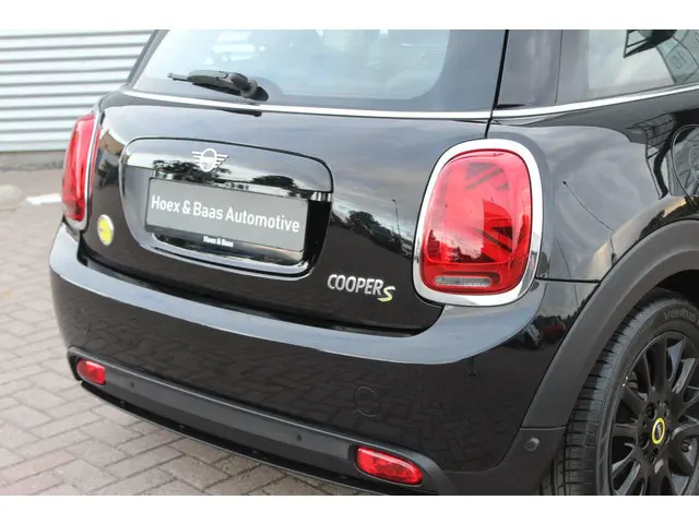 MINI Electric Mini MINI Electric 33 kWh 2022 Elektrisch 31