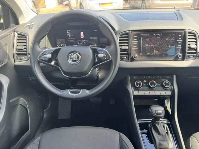 Škoda Karoq 1.5 TSI ACT Business Edition 2024 Benzine 23